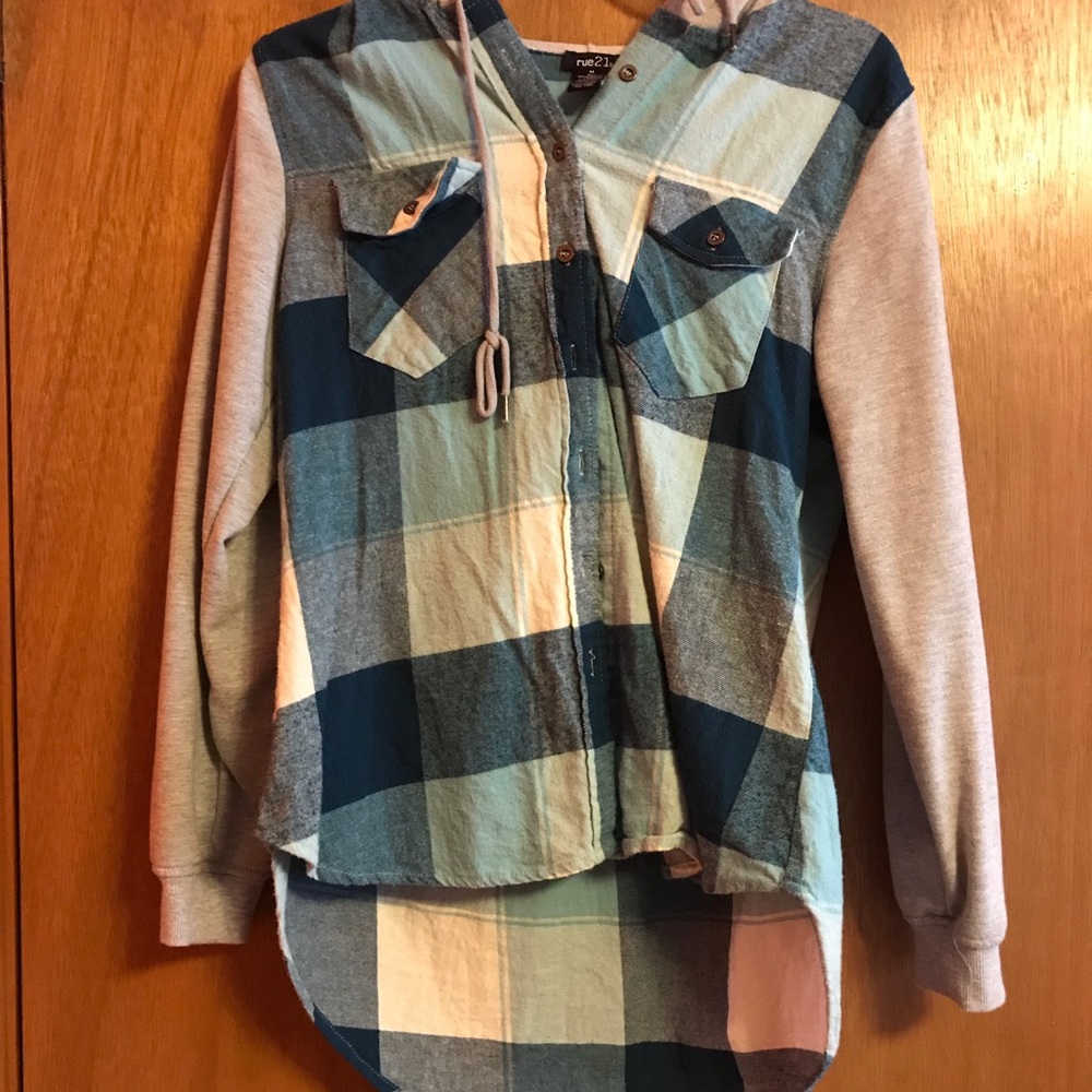 Rue 21 button up